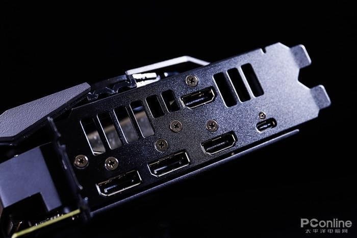 디스플레이 커넥터 완전 가이드: HDMI, DisplayPort, USB-C, DVI, VGA, Thunderbolt